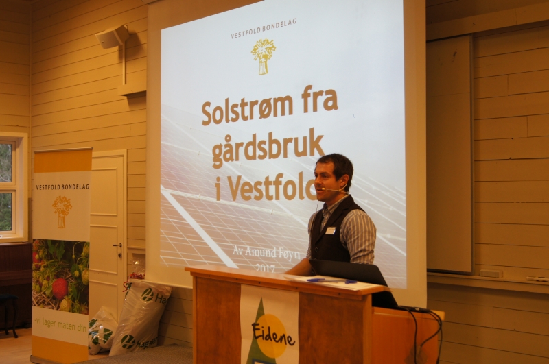 Amund Føyn presenterte solcelleprosjektet