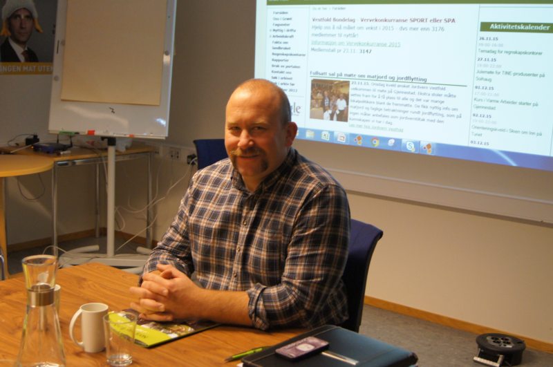 Kurs for nye tillitsvalgte 2015 ble ledet av styremedlem Hans Edvard Holtung og orgsjef Elin Røed