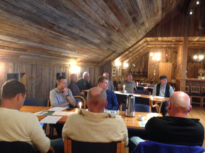18 personer deltok på årsmøtet som ble avholdt på Stange Gjestegård